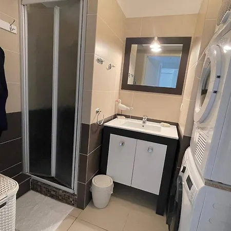 Apartamento 2 + Mezzanine, Proche Plage, Climatise, Terrasse, Parking Reserve - Fr-1-768-61 Les Issambres